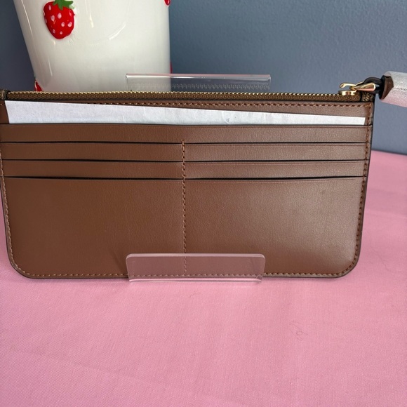 Coach Signature Monogram Tan and Brown Signature Wristlet Coated Canvas NWT - Picture 5 of 5